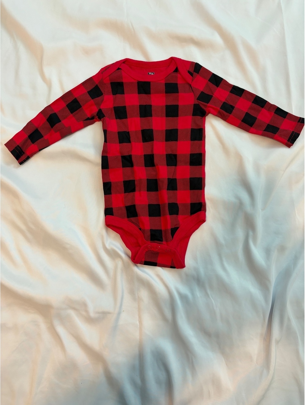HB Baby Red and Black Buffalo Plaid Long Sleeve Onesie 3-6 Months